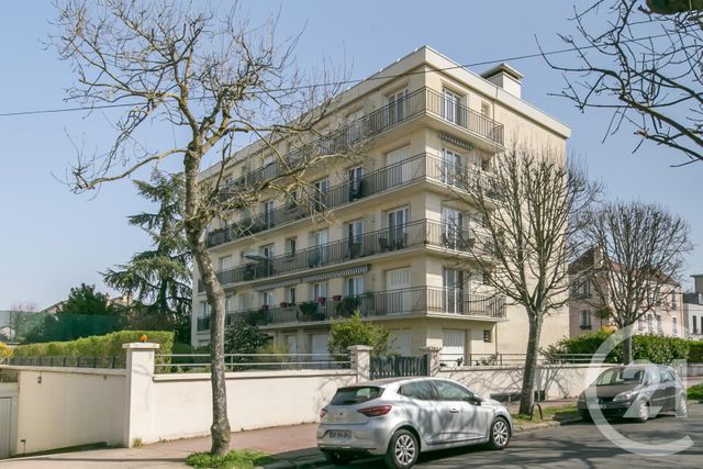 Appartement F3 à vendre - 3 pièces - 62.68 m2 - LA VARENNE ST HILAIRE - 94 - ILE-DE-FRANCE - Century 21 Immo Bac