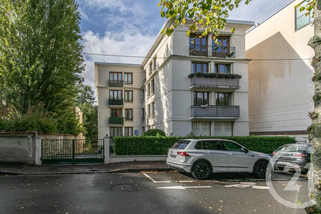 Appartement F3 à vendre ST MAUR DES FOSSES