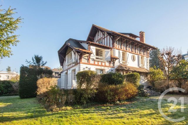 Maison à vendre ST MAUR DES FOSSES