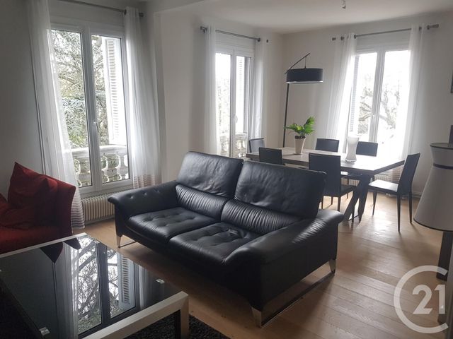 Appartement F3 à louer - 3 pièces - 69.08 m2 - ST MAUR DES FOSSES - 94 - ILE-DE-FRANCE - Century 21 Immo Bac